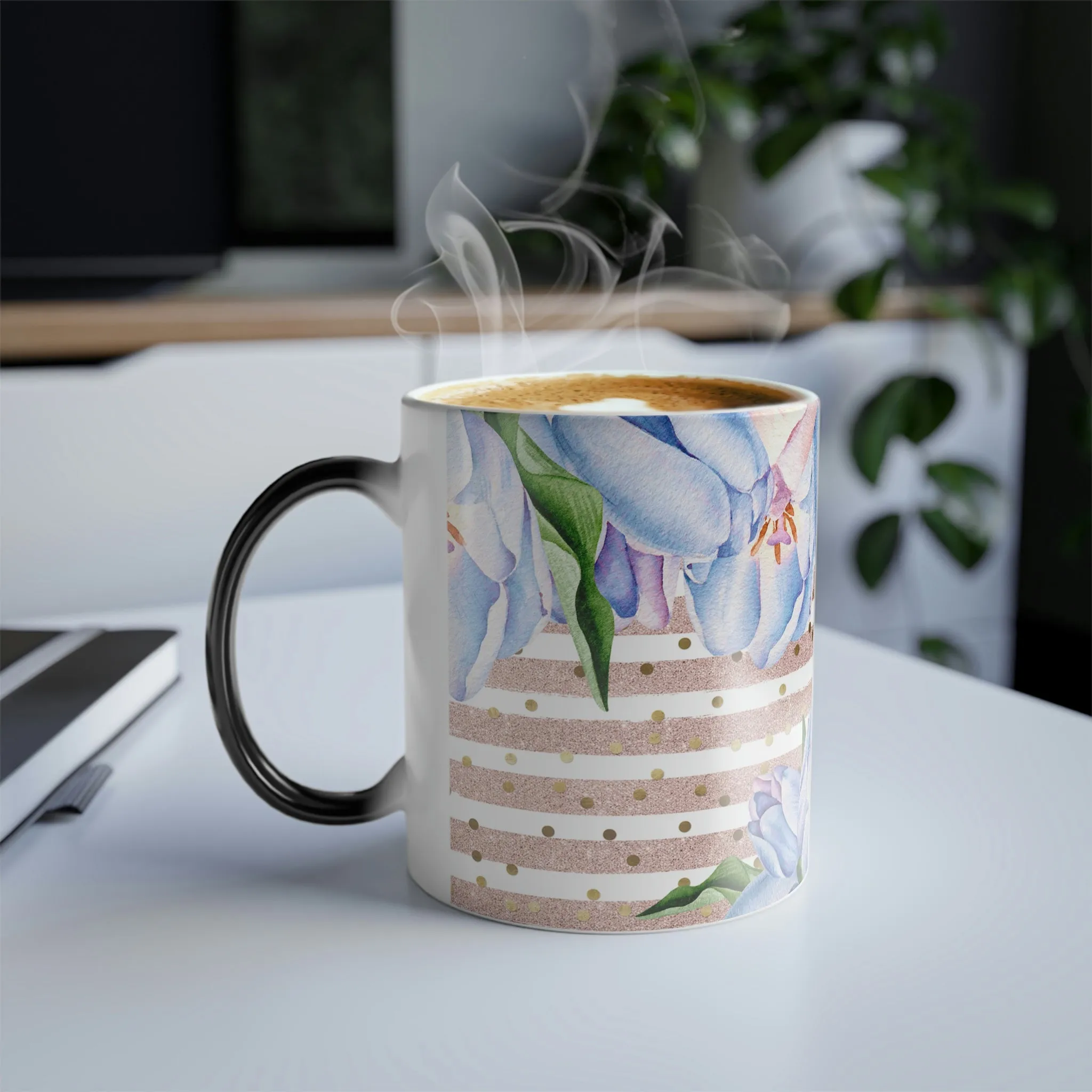 Blue flowers 11oz Color Morphing Mug