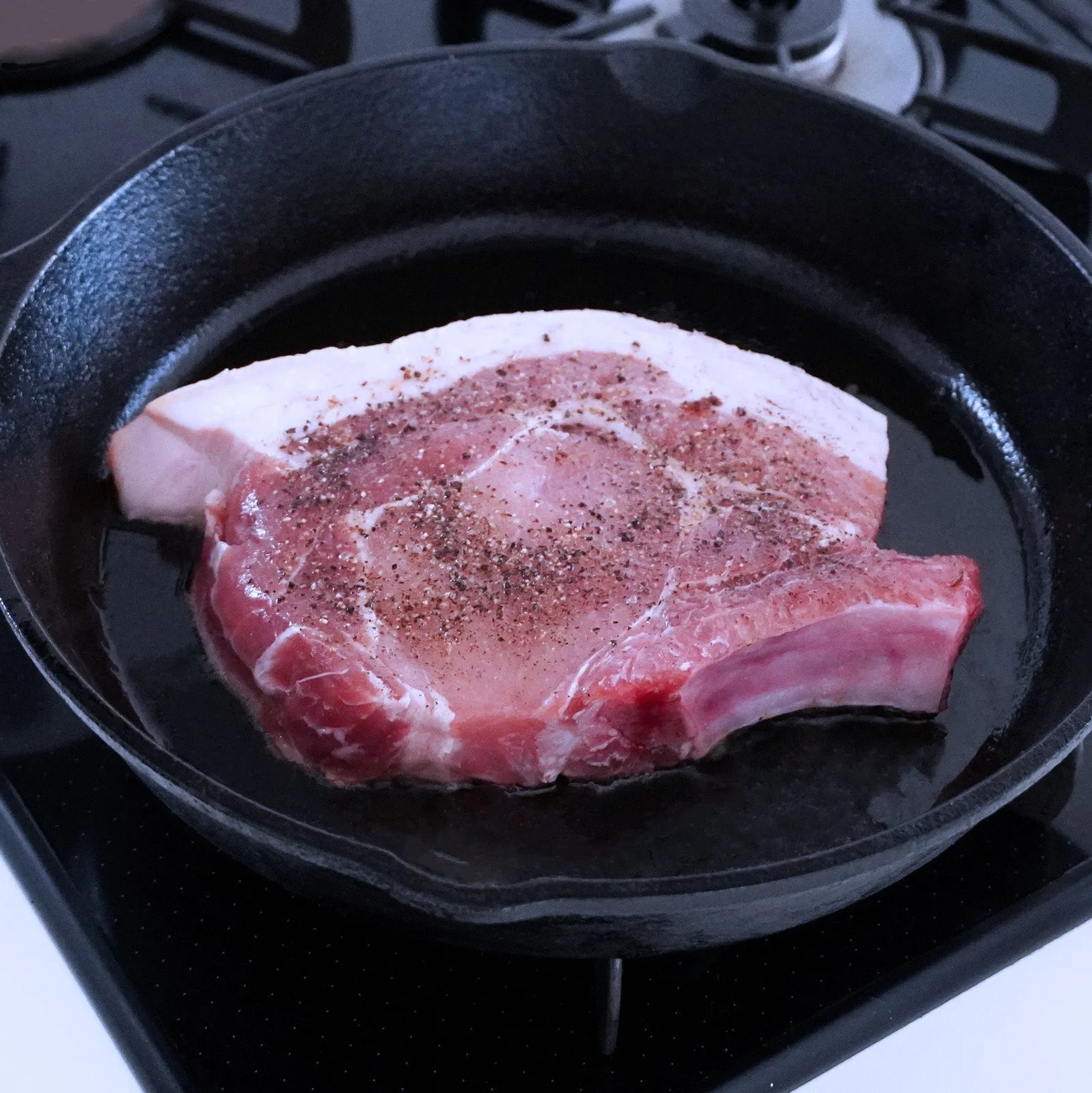 Free-Range Bone-In Pork Chop from Australia (250g)