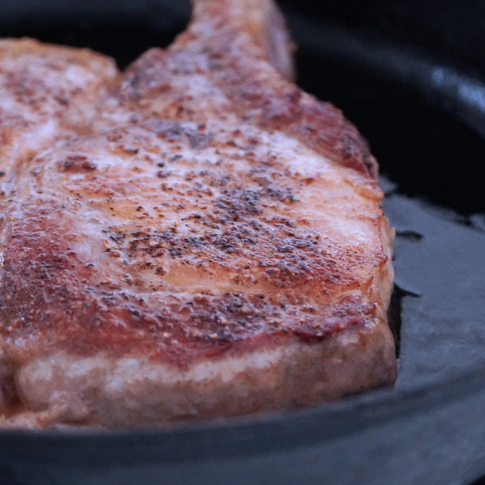 Free-Range Bone-In Pork Chop from Australia (250g)