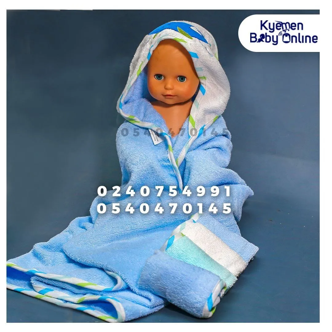 Hooded Towel With 4 Mouth Towels