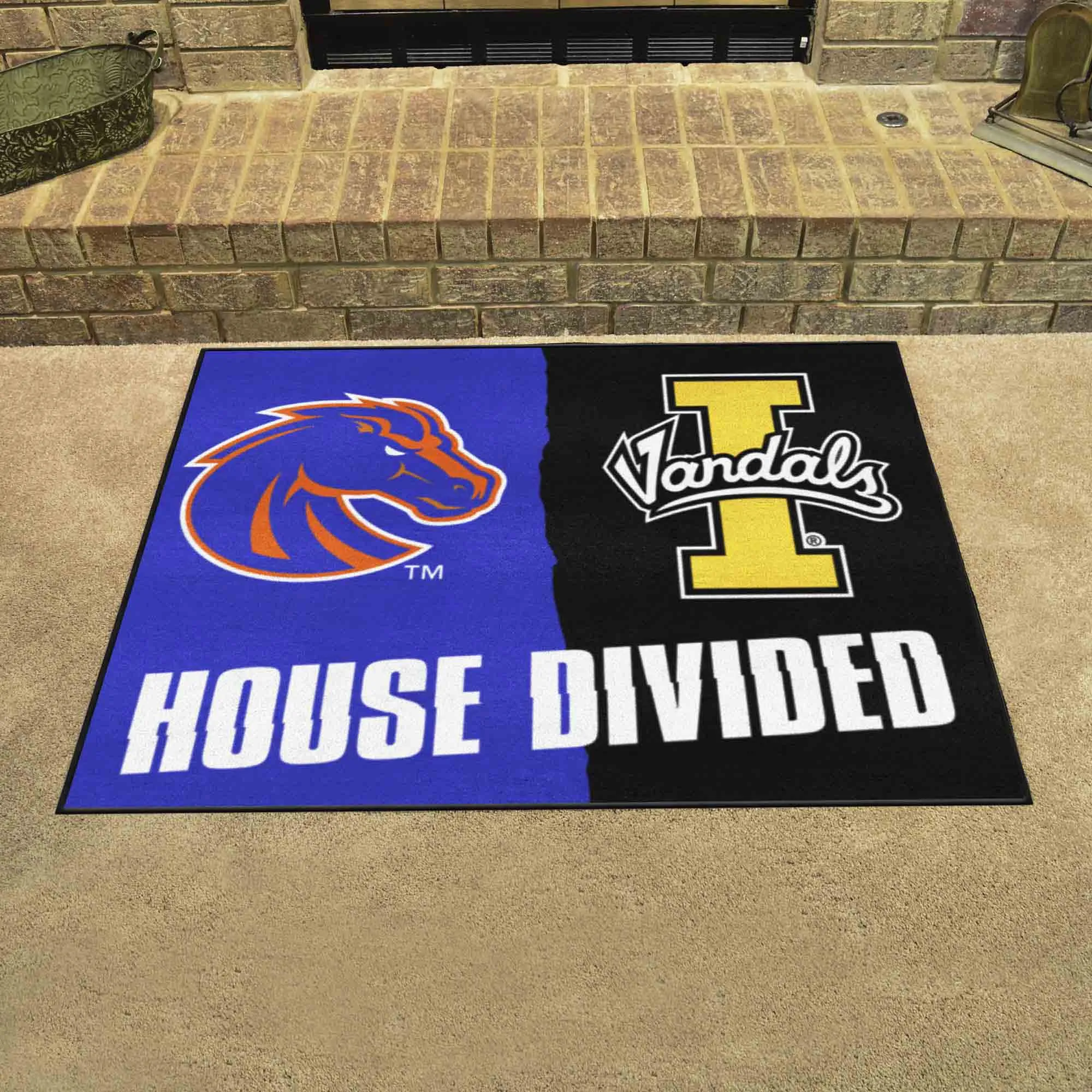 House Divided - Boise State / Idaho House Divided House Divided Rug - 34 in. x 42.5 in.