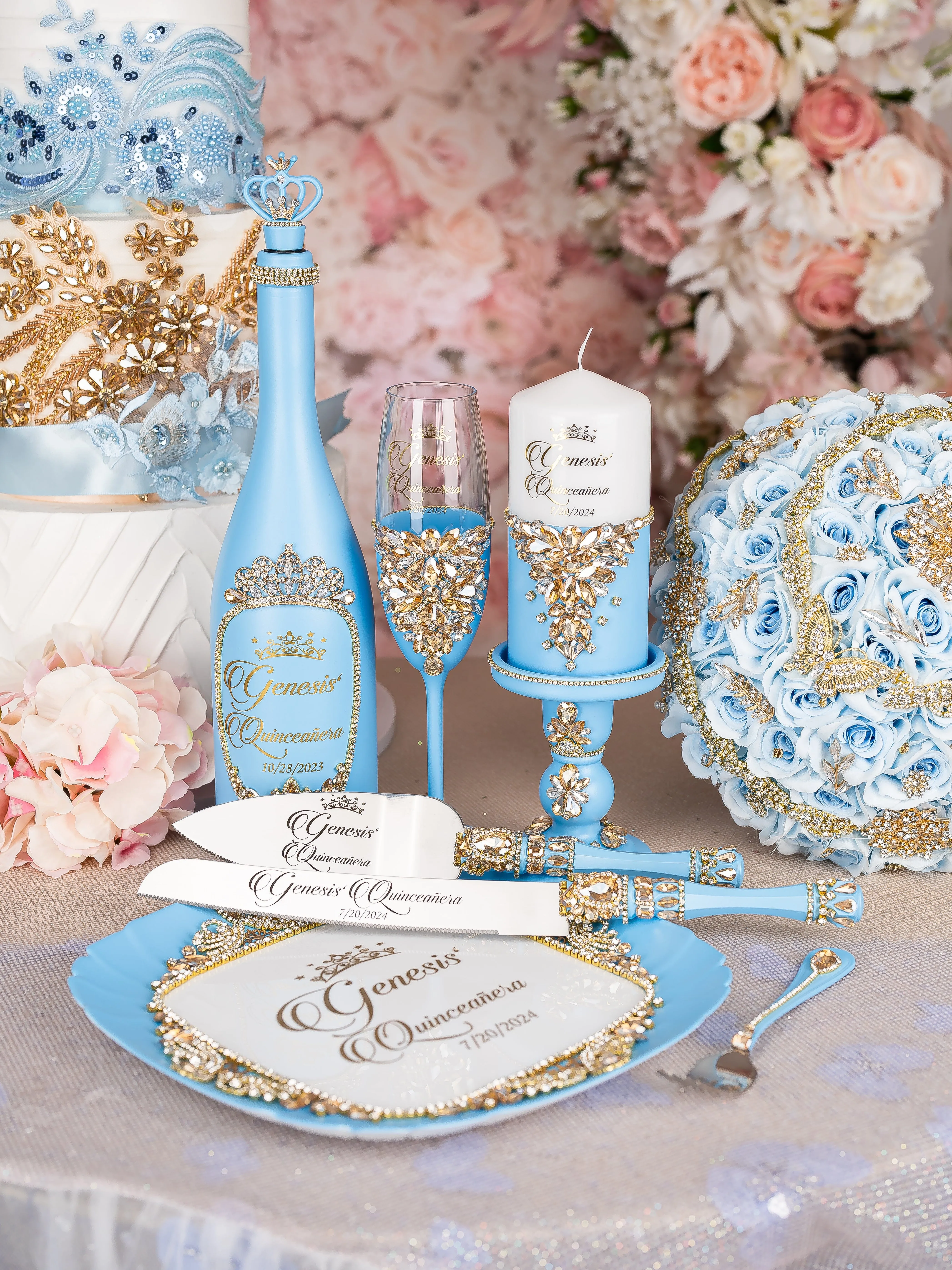 Light Blue Gold quinceanera bottle with 1 glass