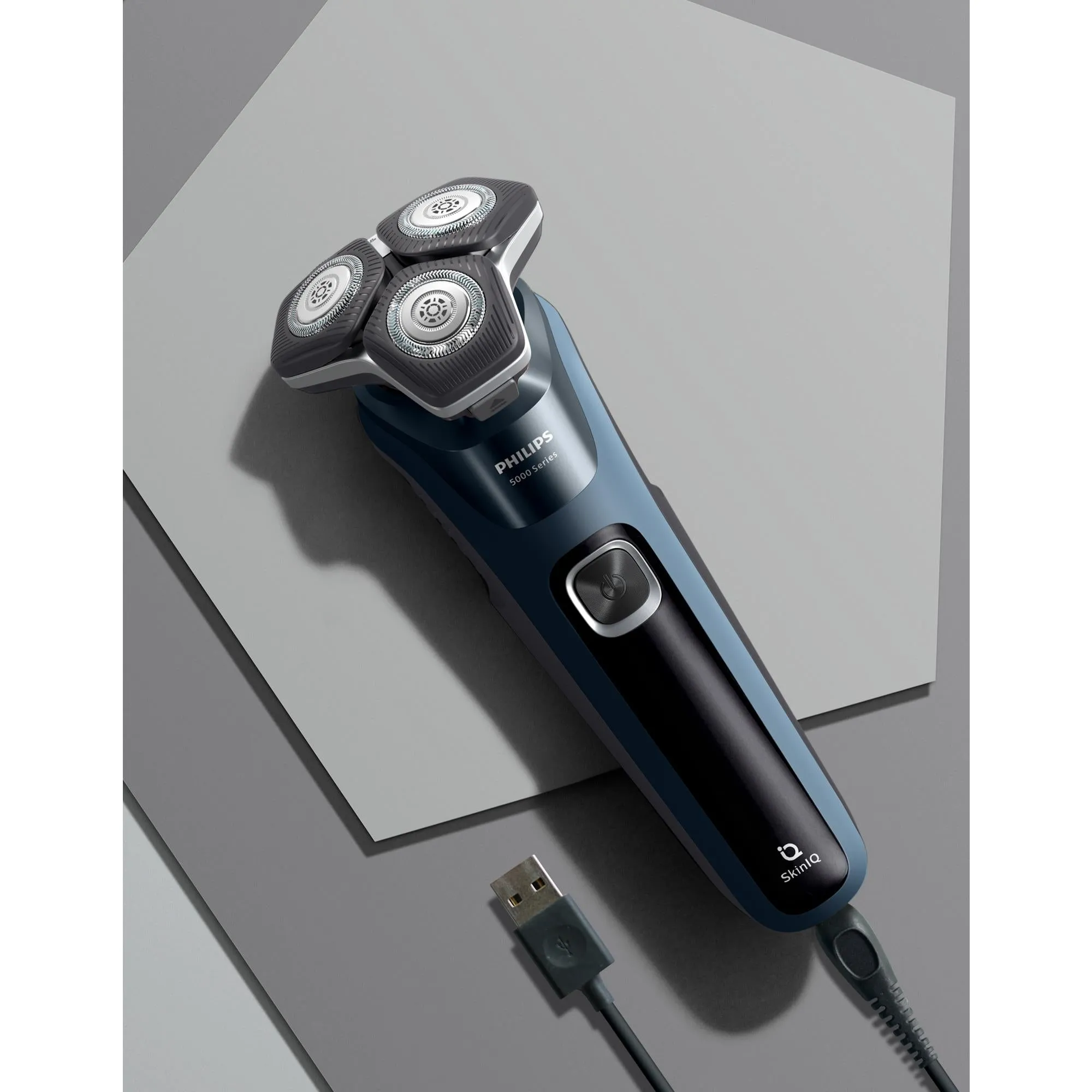 Philips Shaver Series 5000 SkinIQ Wet & Dry Electric Shaver