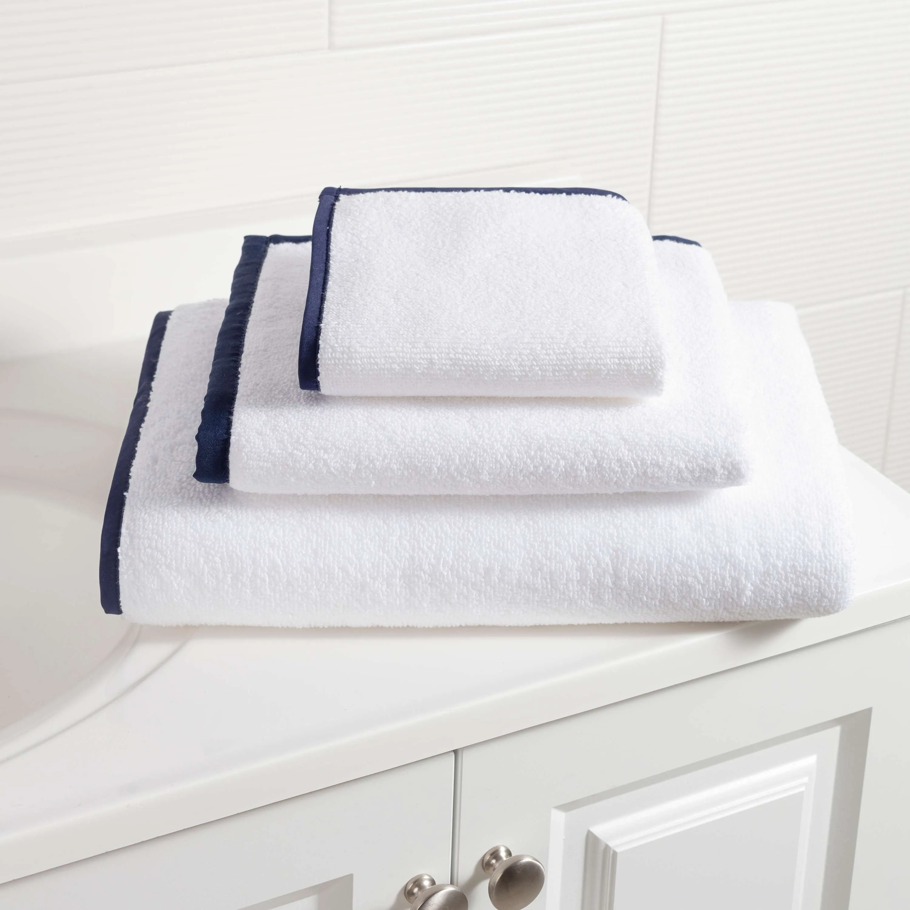 Pine Cone Hill Signature Banded White/Indigo Towel