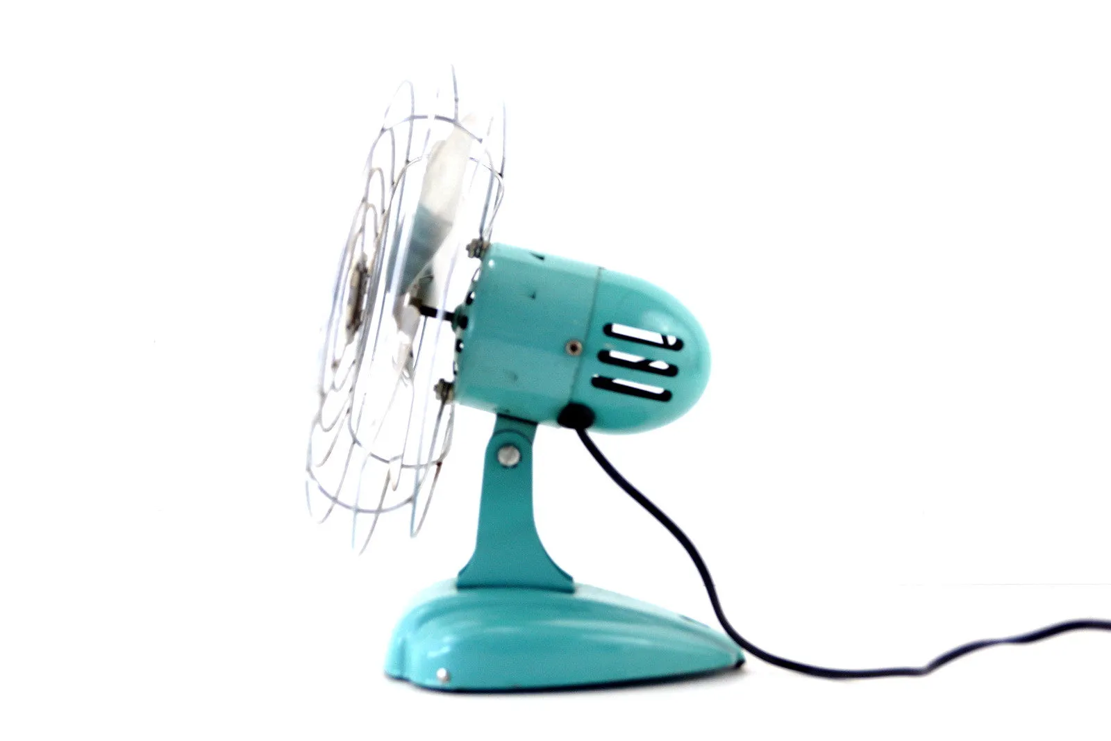 Vintage Eskimo Open Cage Desk Fan by McGraw Edison Co. in Turquiose (c.1950s)