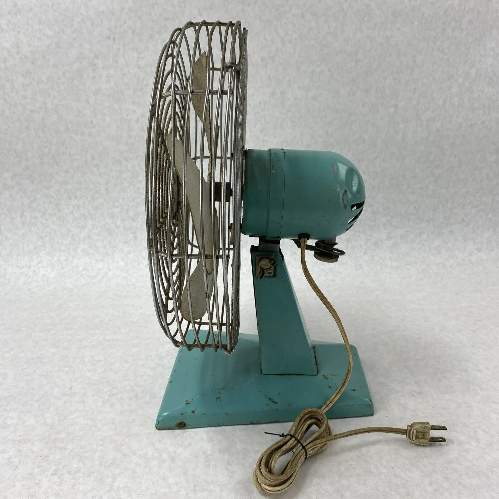 Vintage Superior Electric 1000 Teal Table Fan Base No 1047