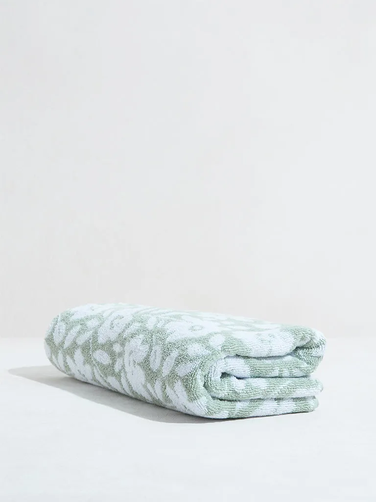 Westside Home Green Floral Bath Towel