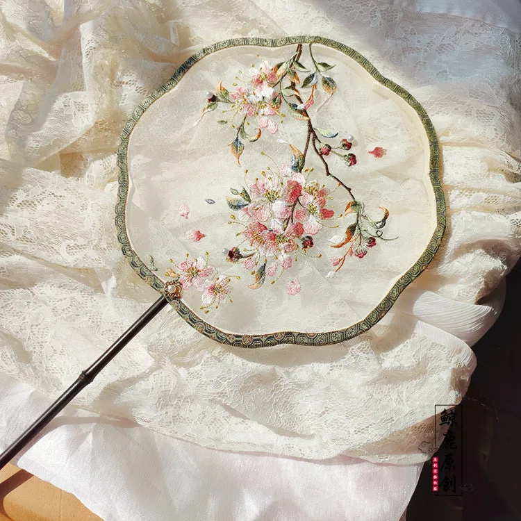 Ziwei Hua 紫薇花 Myrtle Flower Single-Sided Embroidered Tuanshan Round Fan